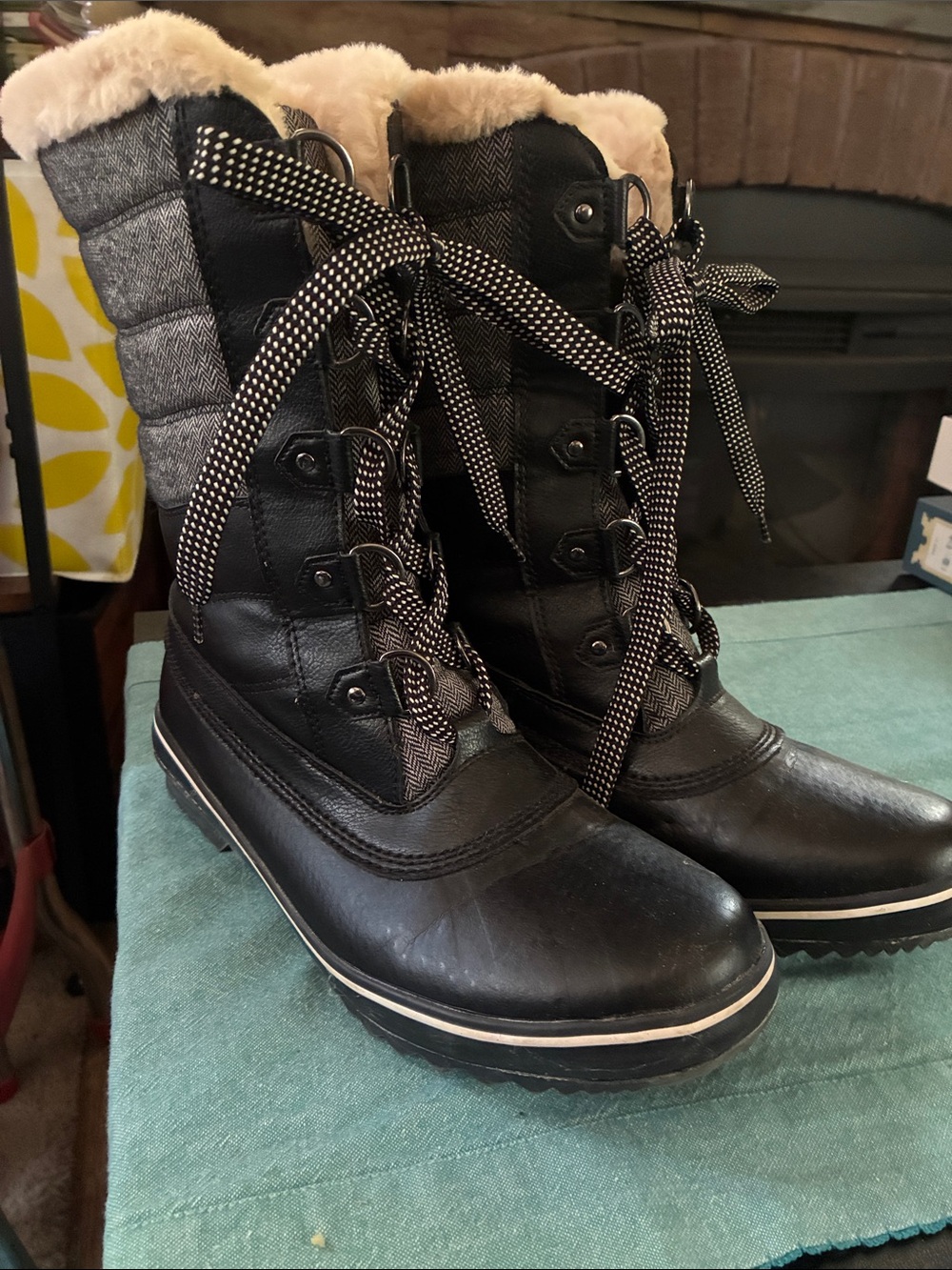 Jambu Black and Cream Insulated Lace-Up Winter Boots